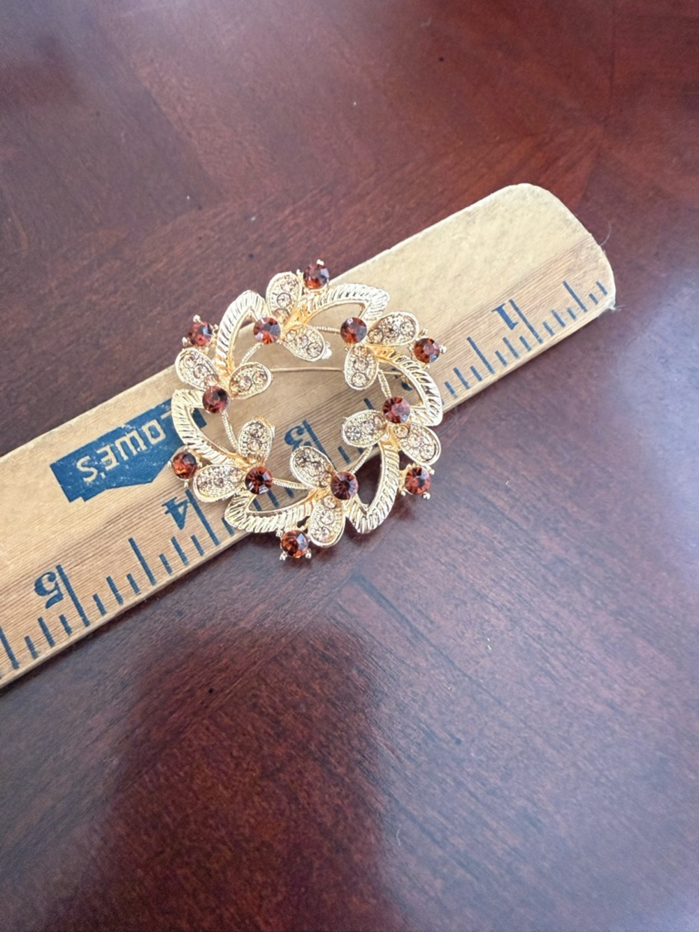 Vintage Gold Tone Brooch